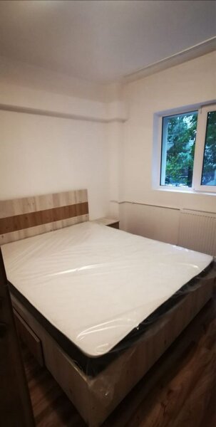 Titan, zona Auchan, Buhusi, apartament 2 camere